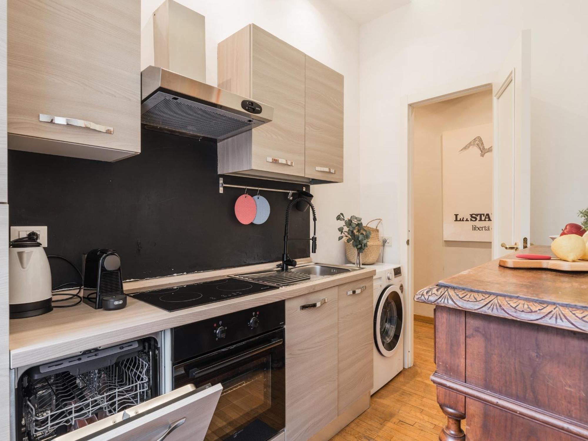 Appartamento The Rent - Charming Flat Near Colosseo *