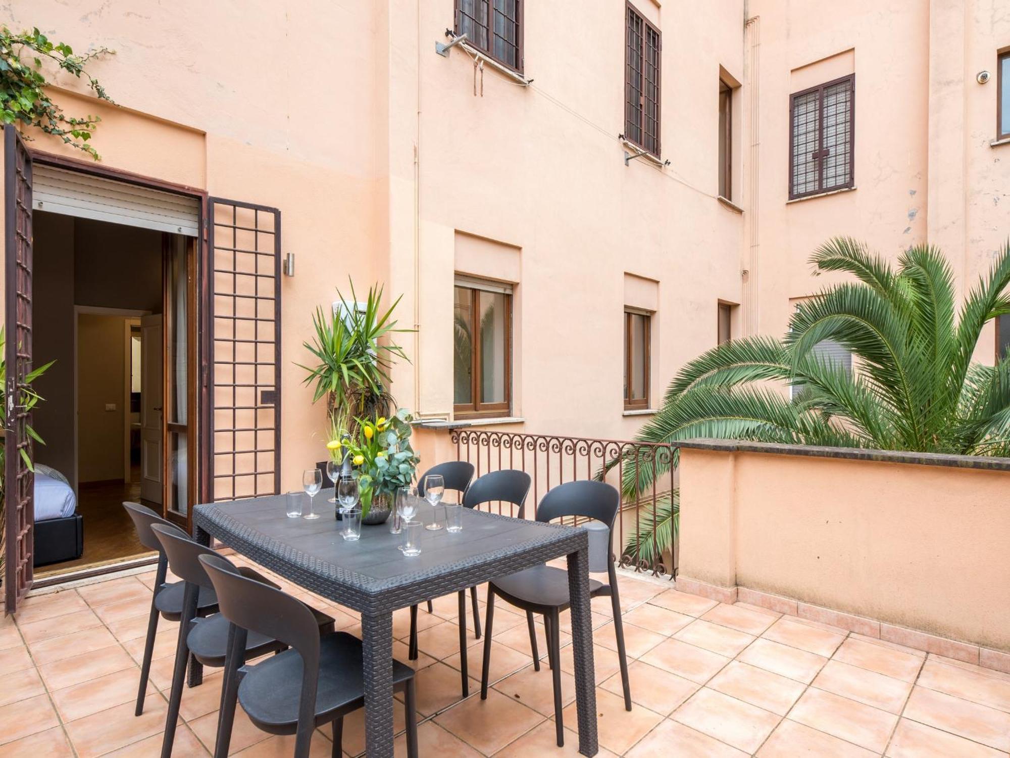 Appartamento The Rent - Charming Flat Near Colosseo Roma